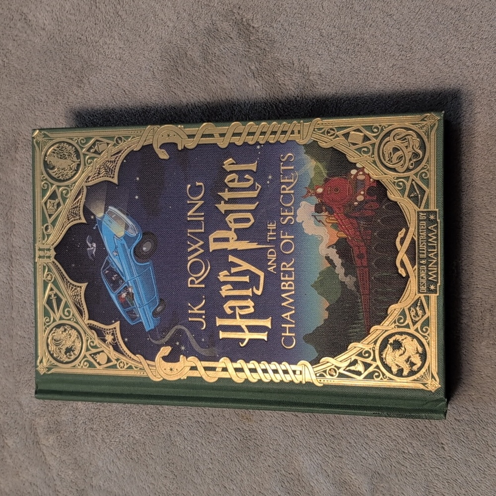 Harry Potter and the Chamber of Secrets MinaLima Edition Book Two (2)